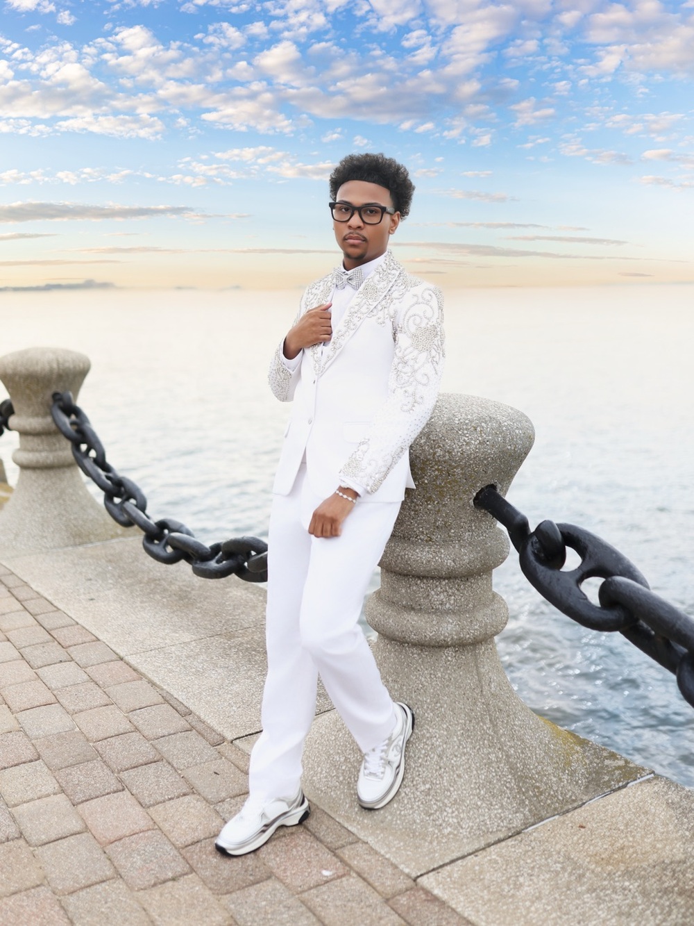 White Embroidered Men's Tuxedo Jacket & Trousers Set